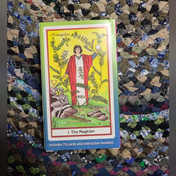 The Herbal Tarot - Tarot Card Deck - Picture 4 of 5